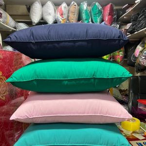 ৪ টি বালিশ